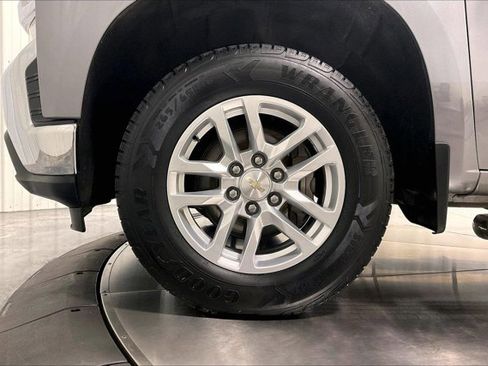 Used 2019 Chevrolet Silverado 1500 LT w/ All-Star Edition image 9