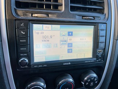 Used 2011 Dodge Caliber Mainstreet FWD image 19