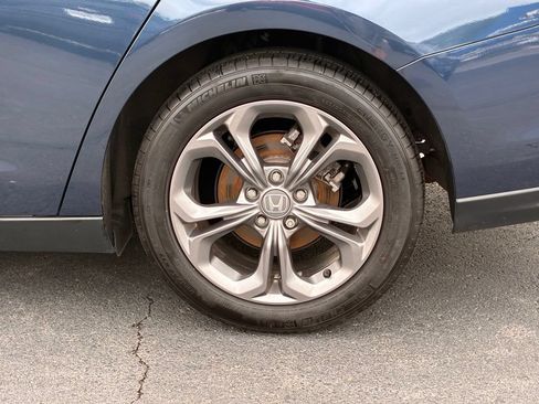 Used 2024 Honda Accord EX image 44