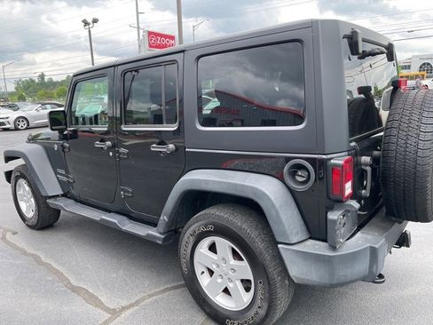 Used 2017 Jeep Wrangler Unlimited Sport w/ Quick Order Package 23S image 6