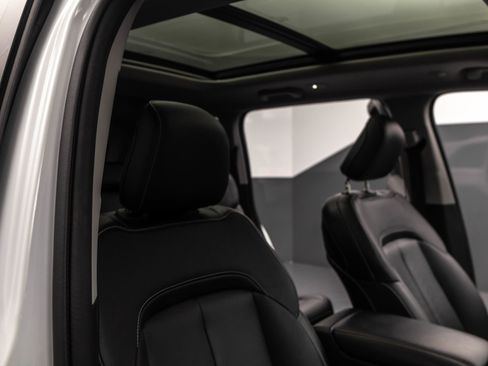 Used 2022 Jeep Grand Cherokee Limited 4xe image 41