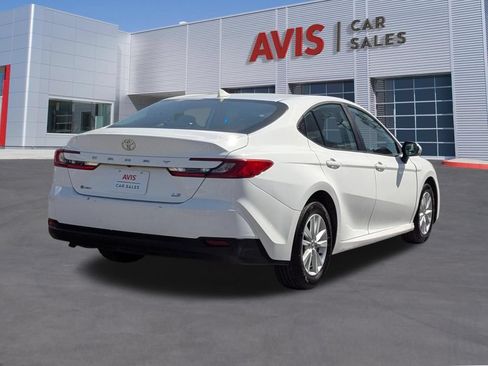 Used 2025 Toyota Camry LE FWD image 6