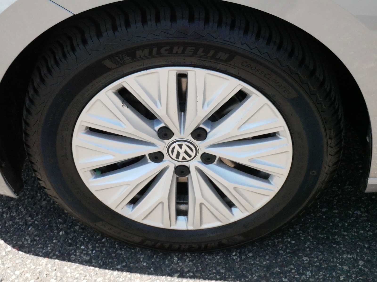 Certified 2020 Volkswagen Jetta S FWD image 15