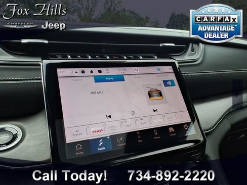 Used 2023 Jeep Grand Cherokee Overland w/ Luxury Tech Group IV AWD/4WD image 22
