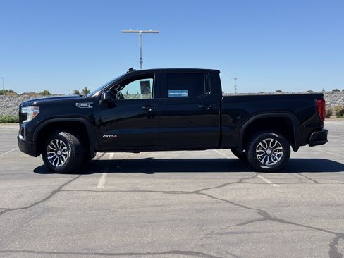 Used 2021 GMC Sierra 1500 AT4 w/ AT4 Value Package AWD/4WD image 4