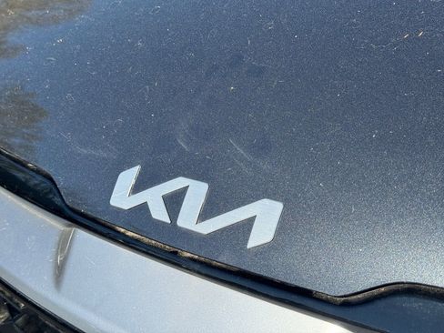 Certified 2023 Kia Sportage EX image 10