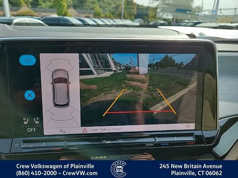 New 2026 Volkswagen Atlas Cross Sport SE image 33