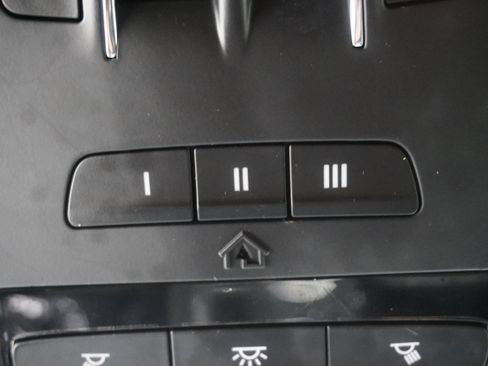 Used 2019 Maserati Ghibli GranSport RWD image 31