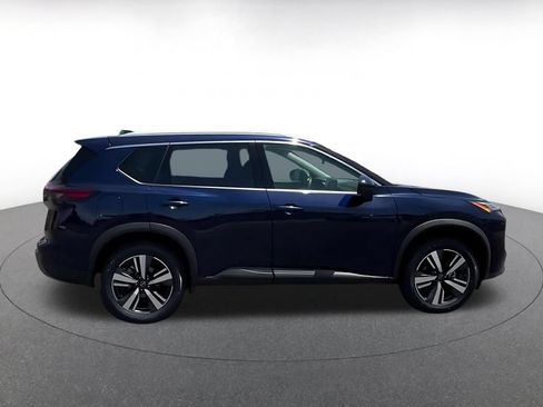 Used 2026 Nissan Rogue SL FWD image 13