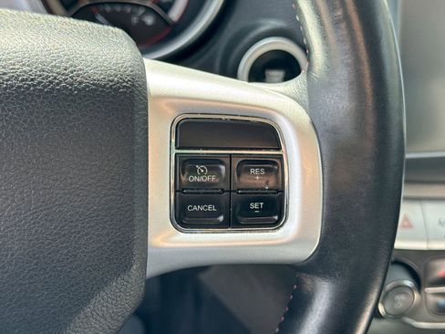 Used 2017 Dodge Journey GT AWD/4WD image 30