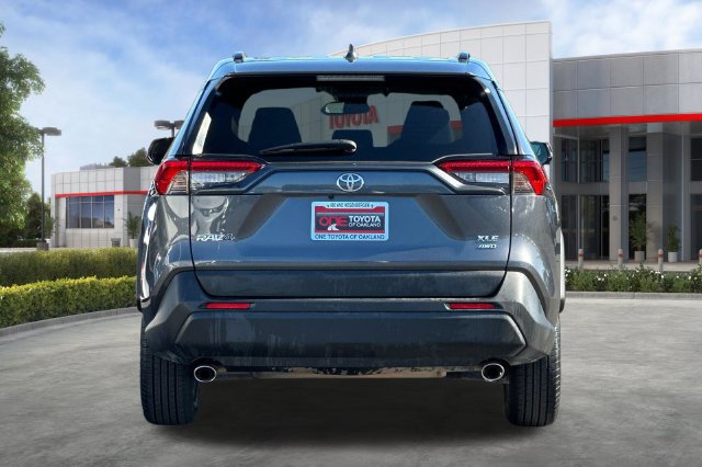 Certified 2025 Toyota RAV4 XLE AWD/4WD image 6