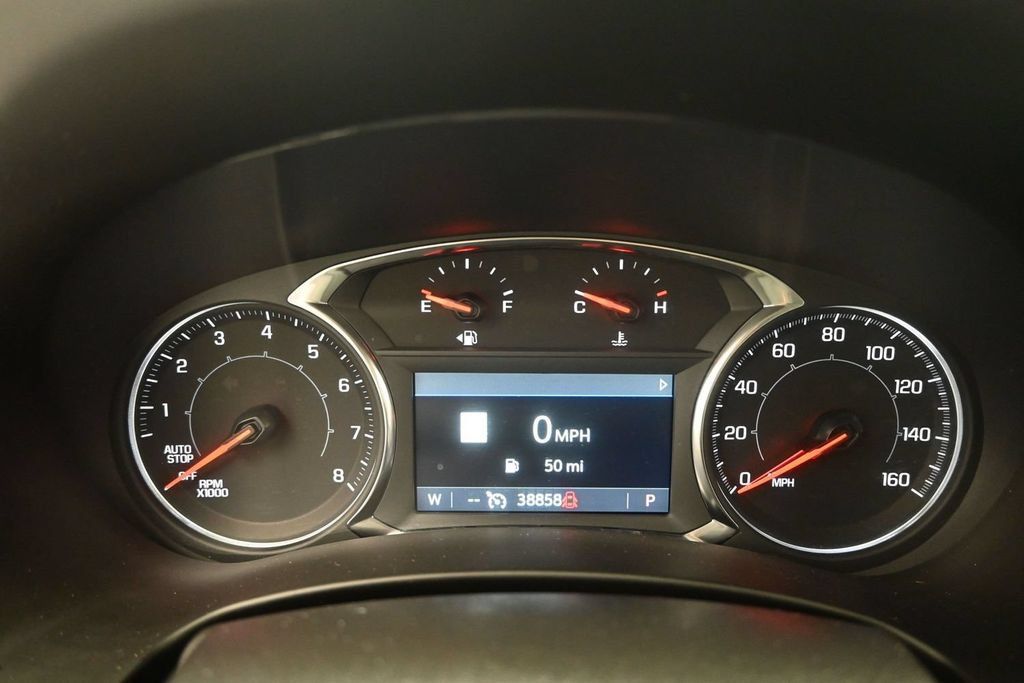 Used 2024 GMC Terrain SLT w/ Infotainment Package II FWD image 24