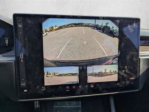 Used 2022 Tesla Model S AWD/4WD image 19