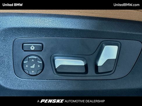Used 2026 BMW X5 sDrive40i w/ Premium Package RWD image 4