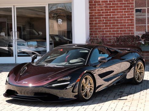 Used 2024 McLaren 750S Spider image 24