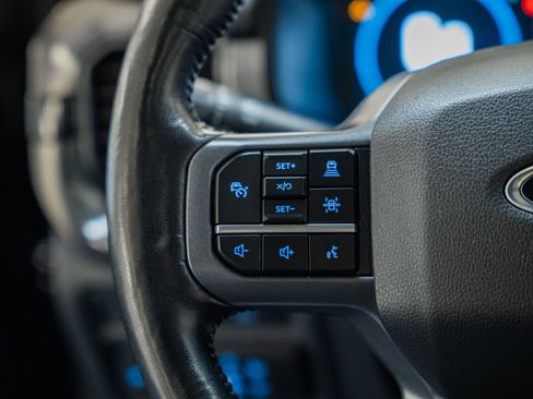 Certified 2023 Ford F150 Lariat w/ Equipment Group 502A High image 37