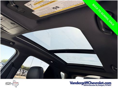 Used 2022 Chevrolet Equinox RS w/ RS Leather Package FWD image 23