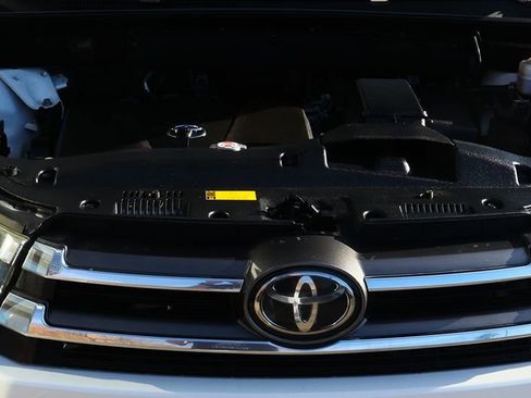 Used 2019 Toyota Highlander Limited image 62