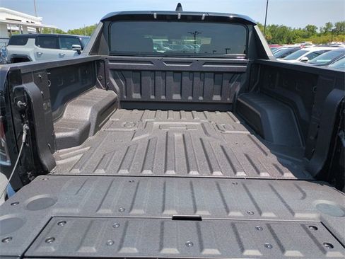 New 2025 GMC Hummer EV 3X image 5