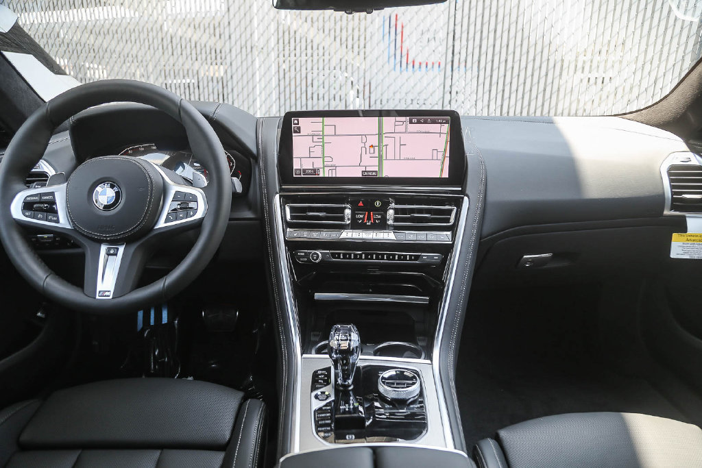 Used 2026 BMW 840i w/ M Sport Professional Package RWD image 9
