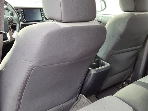 Used 2020 Toyota Tacoma TRD Sport image 23