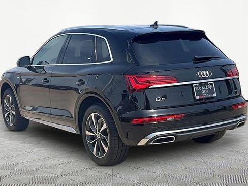 Used 2023 Audi Q5 2.0T Premium Plus w/ Premium Plus Package AWD/4WD image 12