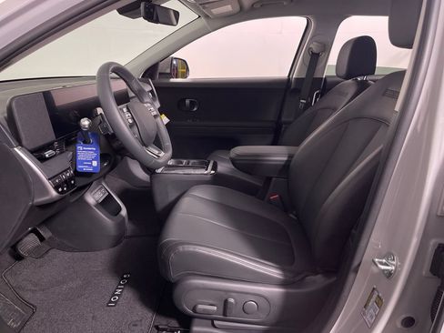 New 2026 Hyundai Ioniq 5 SEL RWD image 12