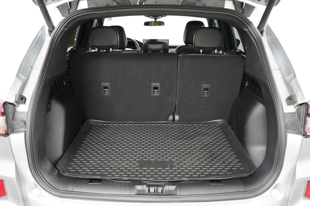 Certified 2024 Ford Escape ST-Line w/ Tech Pack #1 AWD/4WD image 33