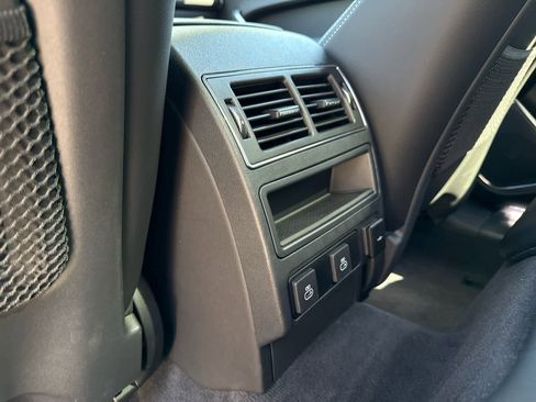 Certified 2025 Jaguar F-PACE R-Dynamic S image 15