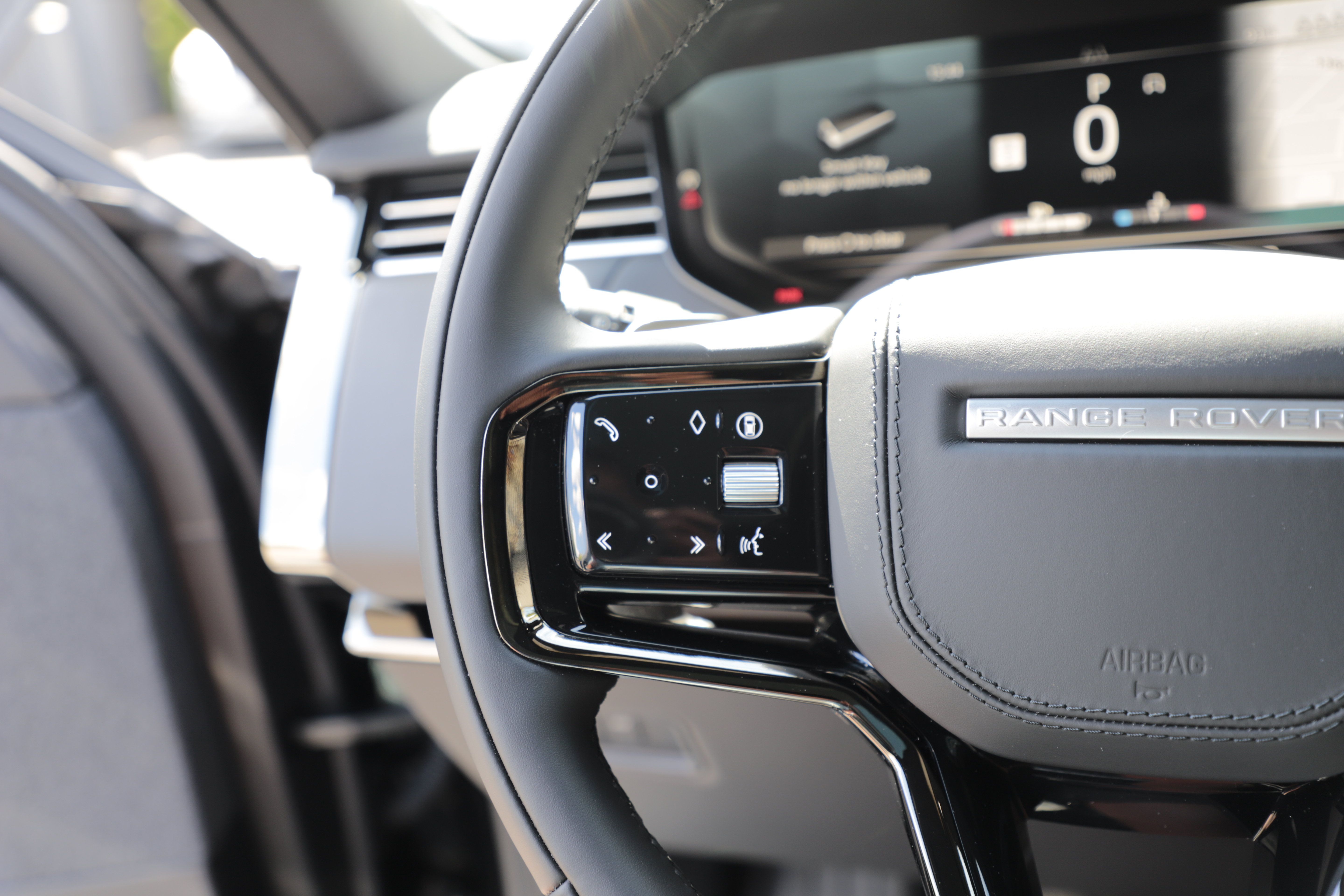 New 2026 Land Rover Range Rover Sport Dynamic SE AWD/4WD image 23