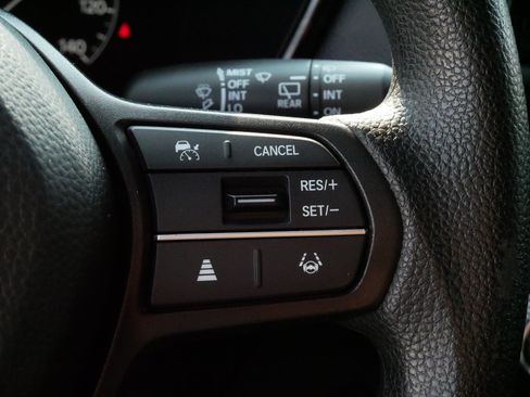 Used 2025 Honda CR-V LX image 25