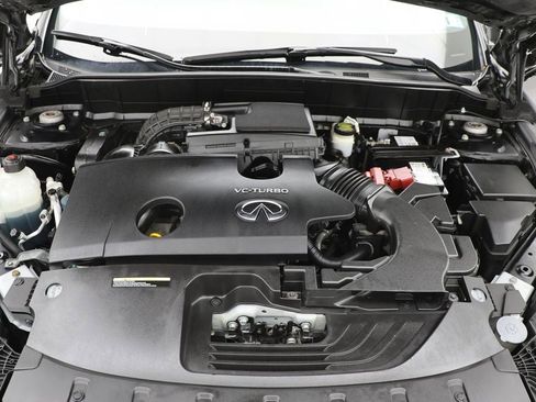 Used 2021 INFINITI QX50 Luxe w/ Appearance Package AWD/4WD image 30
