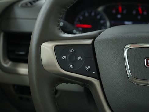 Used 2019 GMC Terrain Denali image 25