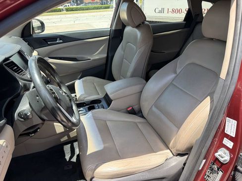Used 2016 Hyundai Tucson Limited w/ Option Group 03 FWD image 5