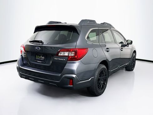 Used 2019 Subaru Outback 2.5i AWD/4WD image 9