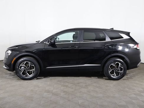 Used 2023 Kia Sportage LX AWD/4WD image 15