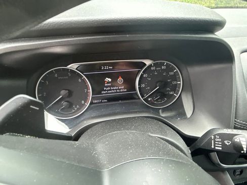 Used 2024 Nissan Rogue S AWD/4WD image 15