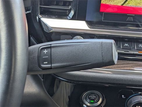 Used 2024 Chevrolet Silverado 1500 LT w/ Protection Package image 27