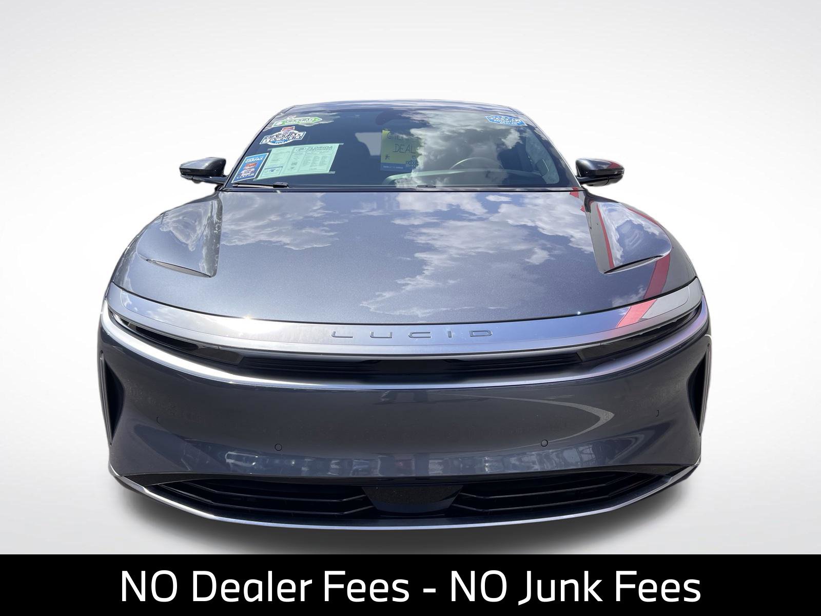 Used 2024 Lucid Air Touring AWD/4WD image 2