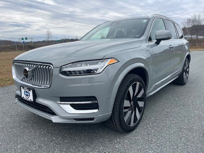 Used 2024 Volvo XC90 T8 Plus w/ Protection Package Premier