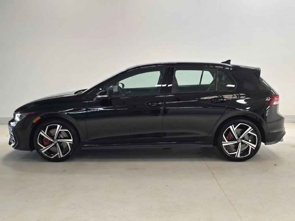 New 2026 Volkswagen GTI SE FWD image 3