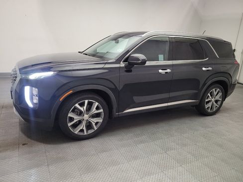 Used 2020 Hyundai Palisade SEL FWD image 2