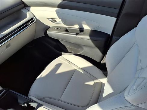 New 2026 Hyundai Tucson SEL image 15