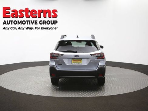 Used 2023 Subaru Outback Premium AWD/4WD image 37
