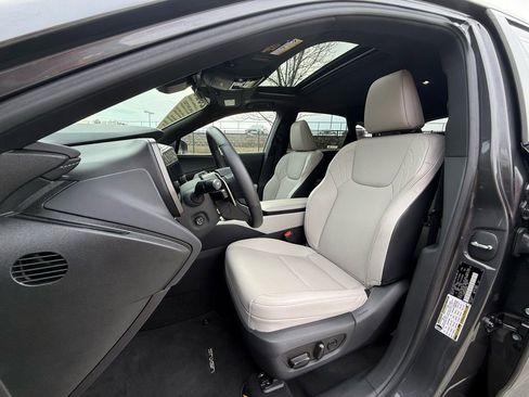 Used 2025 Lexus RX 350 Premium image 22