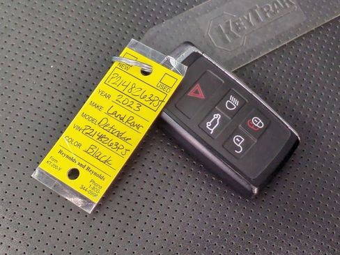 Certified 2023 Land Rover Defender 110 X-Dynamic SE image 37