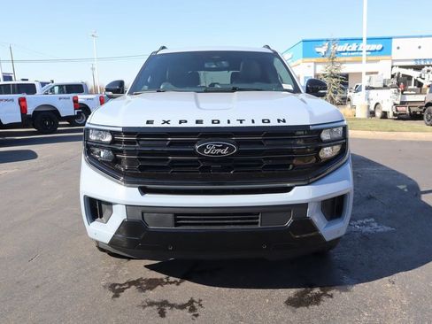 New 2026 Ford Expedition Platinum w/ Stealth Appearance Package image 10