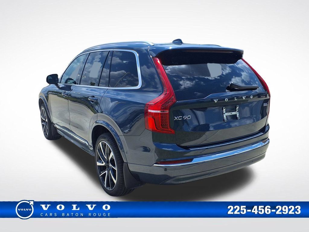 Certified 2024 Volvo XC90 B5 Plus w/ Protection Package Premier AWD/4WD image 6