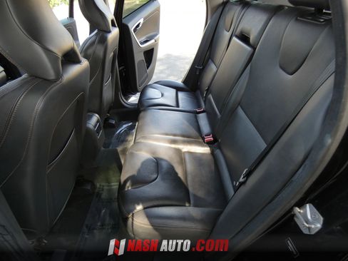 Used 2017 Volvo XC60 T5 Dynamic w/ Preferred Option Package FWD image 41