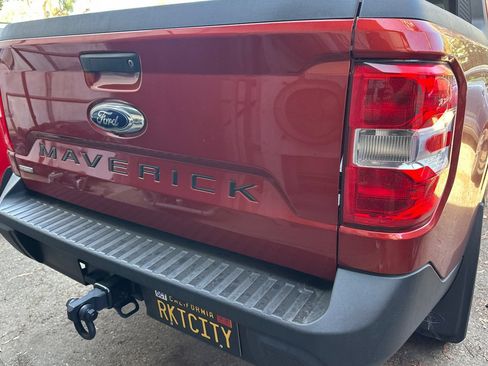 Used 2024 Ford Maverick XLT FWD image 5